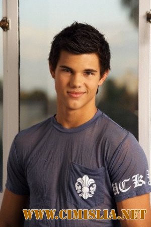 Тейлор Лотнер сойдёт за нового Джейсона Борна