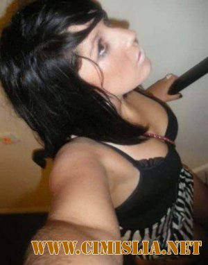 Волосатые женщины (густые волосы)