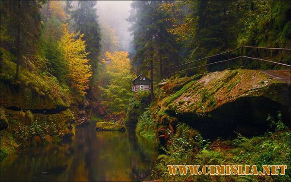 Case pe marginea lumii