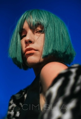 Barbara Munjas - Right Place & Right Time (2022) MP3