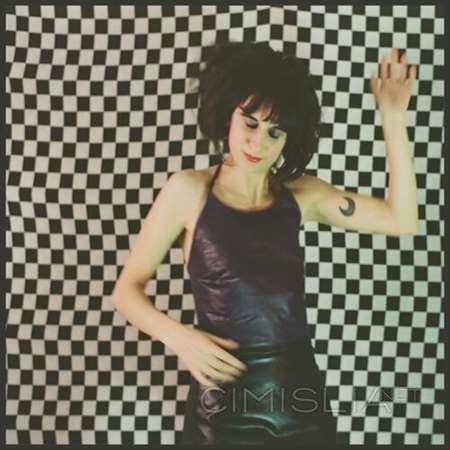 Yumi And The Weather - It's All In My Head (2022) MP3